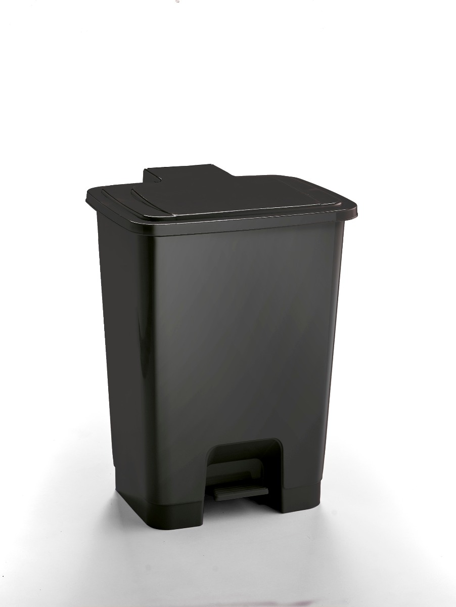 15 Litre Economy Plastic Pedal Bin